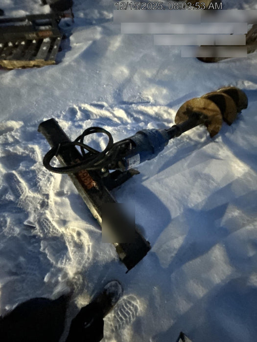 2023 AUGER TORQUE 3300-30