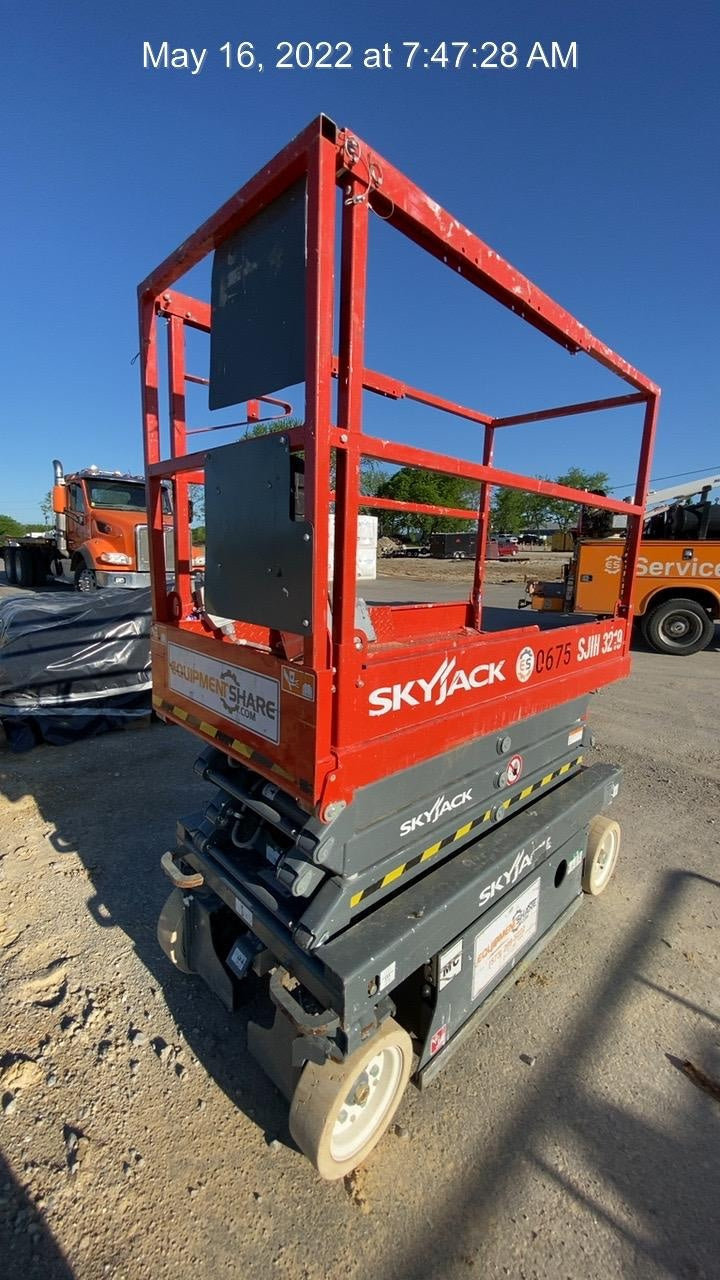 2016 SKYJACK SJIII-3219