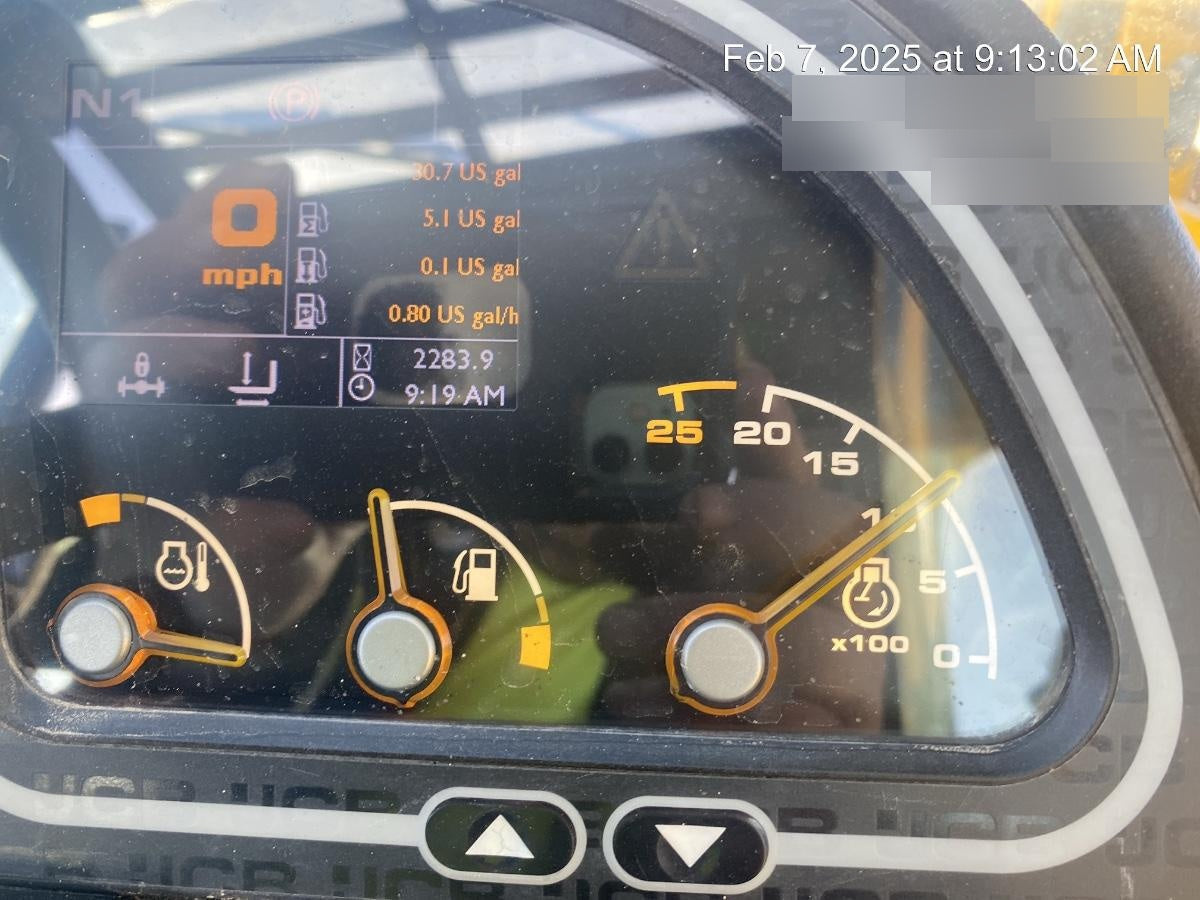 2021 JCB 510-56