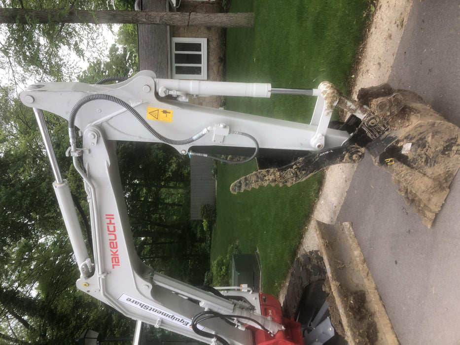 2020 TAKEUCHI TB250-2C