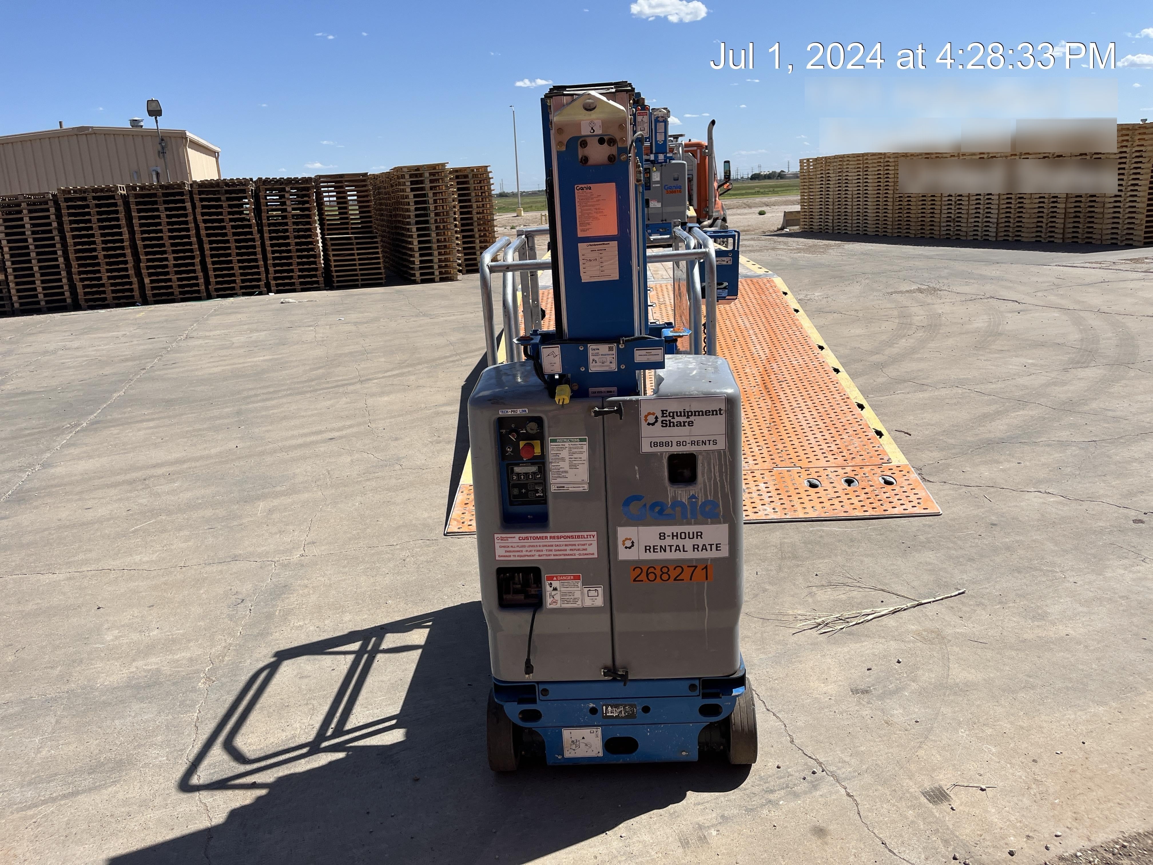 2022 GENIE GR-20