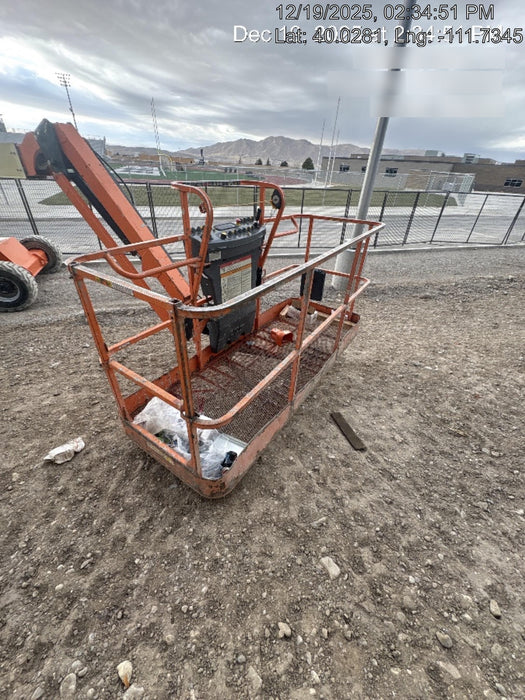 2019 JLG 460SJ