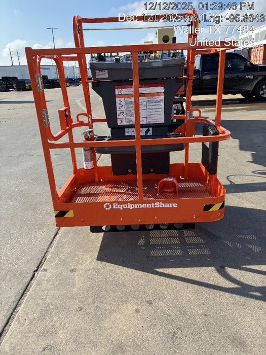 2025 JLG E400AJP Narrow