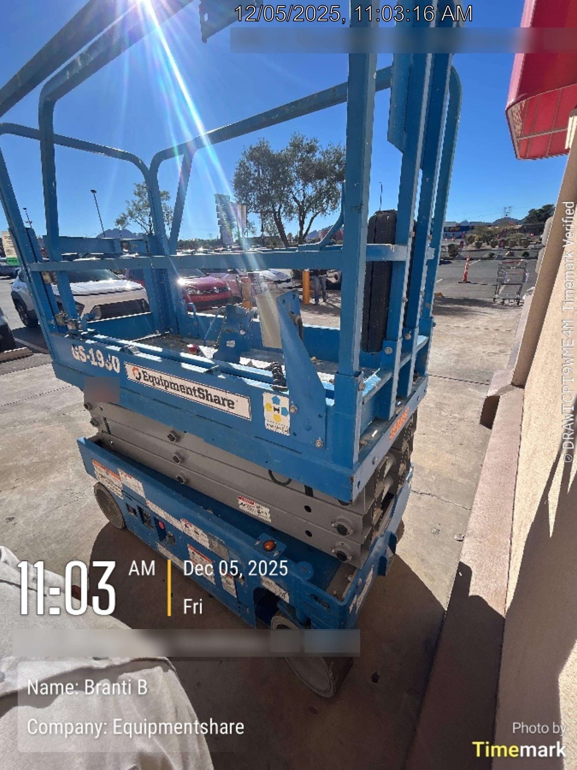 2019 Genie GS-1930 Half Height Swing Gate, 800W Inverter