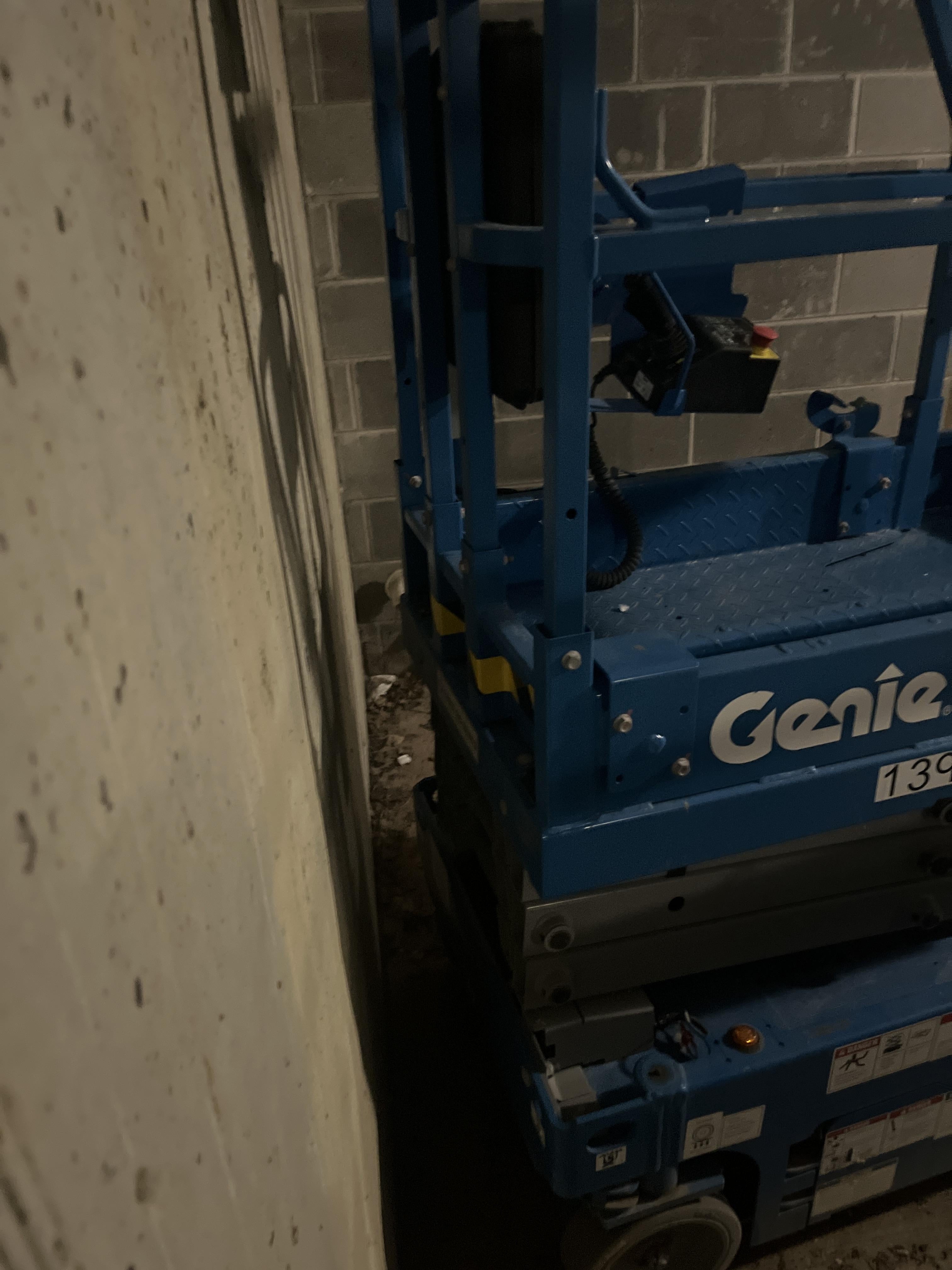 2021 GENIE GS-1330m