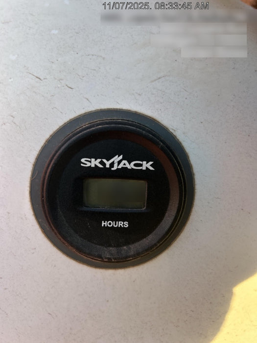 2017 SKYJACK SJ45T+