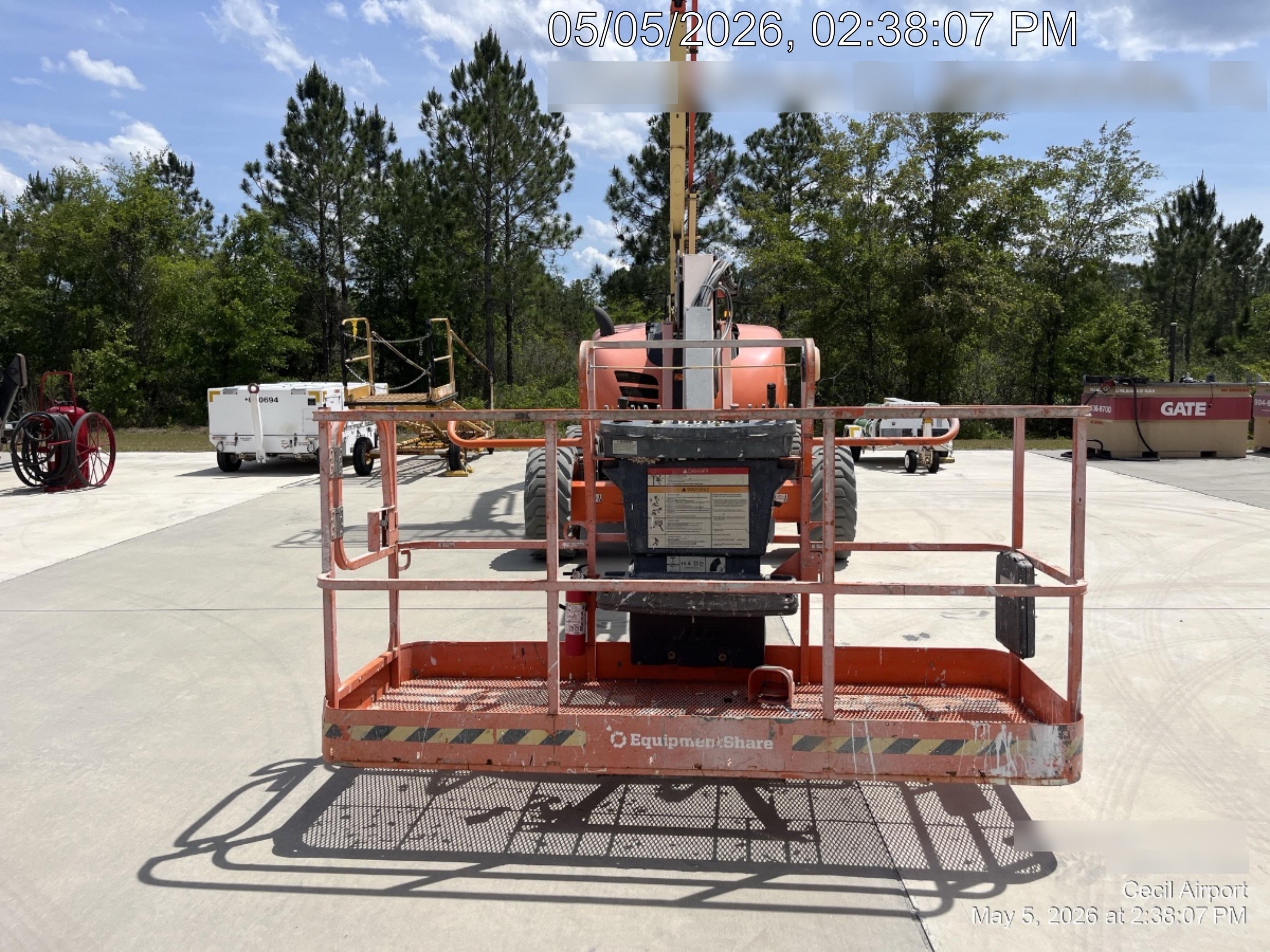 2023 JLG 600AJ