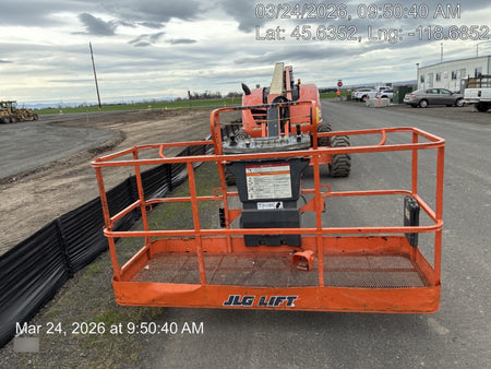 2019 JLG 600AJ