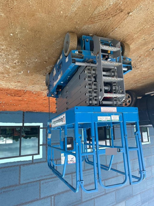 2019 Genie GS-4047 Folding rails with half height swing gate