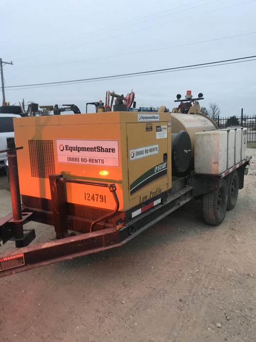 2021 Vac-Tron LP573XDT 500 Gallon Debris Tank w/ Hydraulic Tilt, two (2) 100 Gallon Water Tanks, Low Profile Torsion Axles (12,000 GVWR)