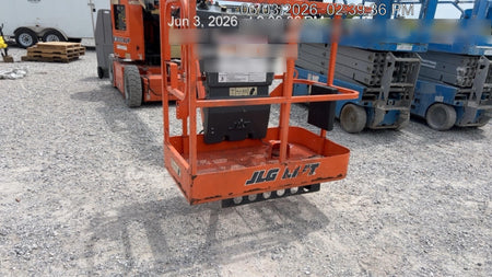 2019 JLG E300AJP