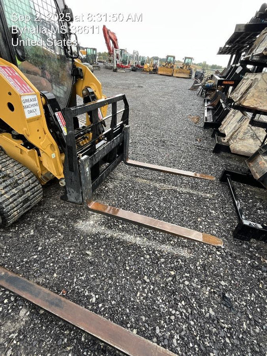 2025 ARROW MATERIAL HANDLING F5100CB - 72"