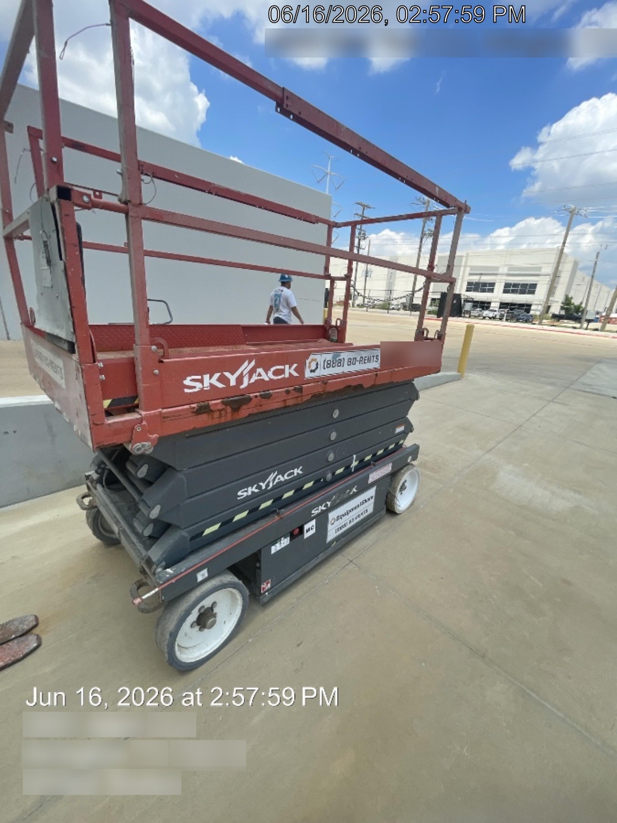 2016 Skyjack SJIII-4632 Skyjack SJ4632 Scissor Lift