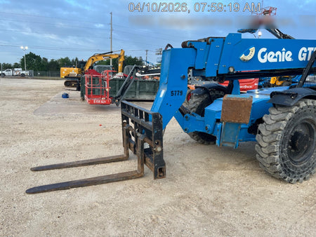 2017 Genie GTH-1056 Genie GTH1056, Solid Tires, 60" carriage, Open ROPS