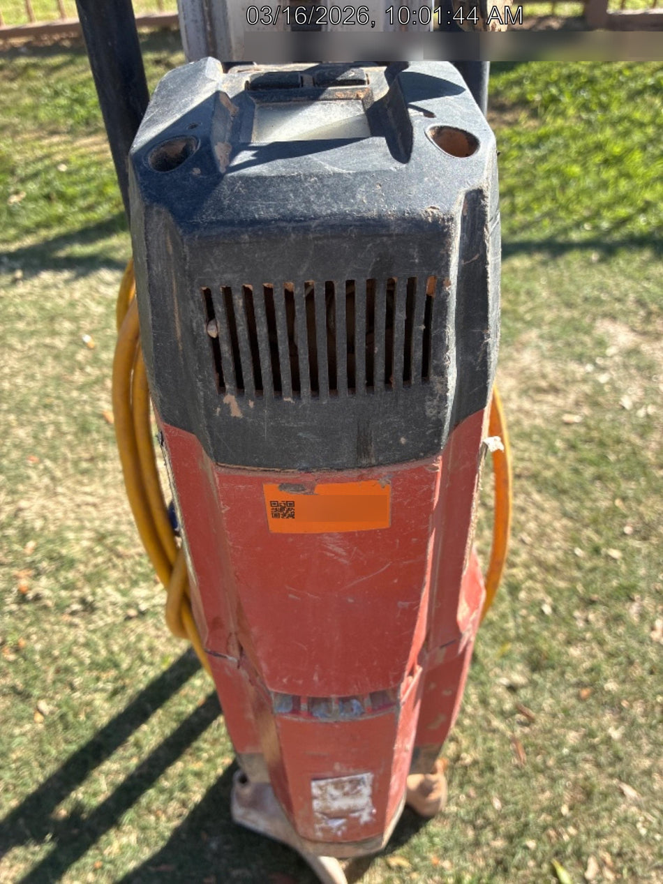 2021 HILTI DD250E