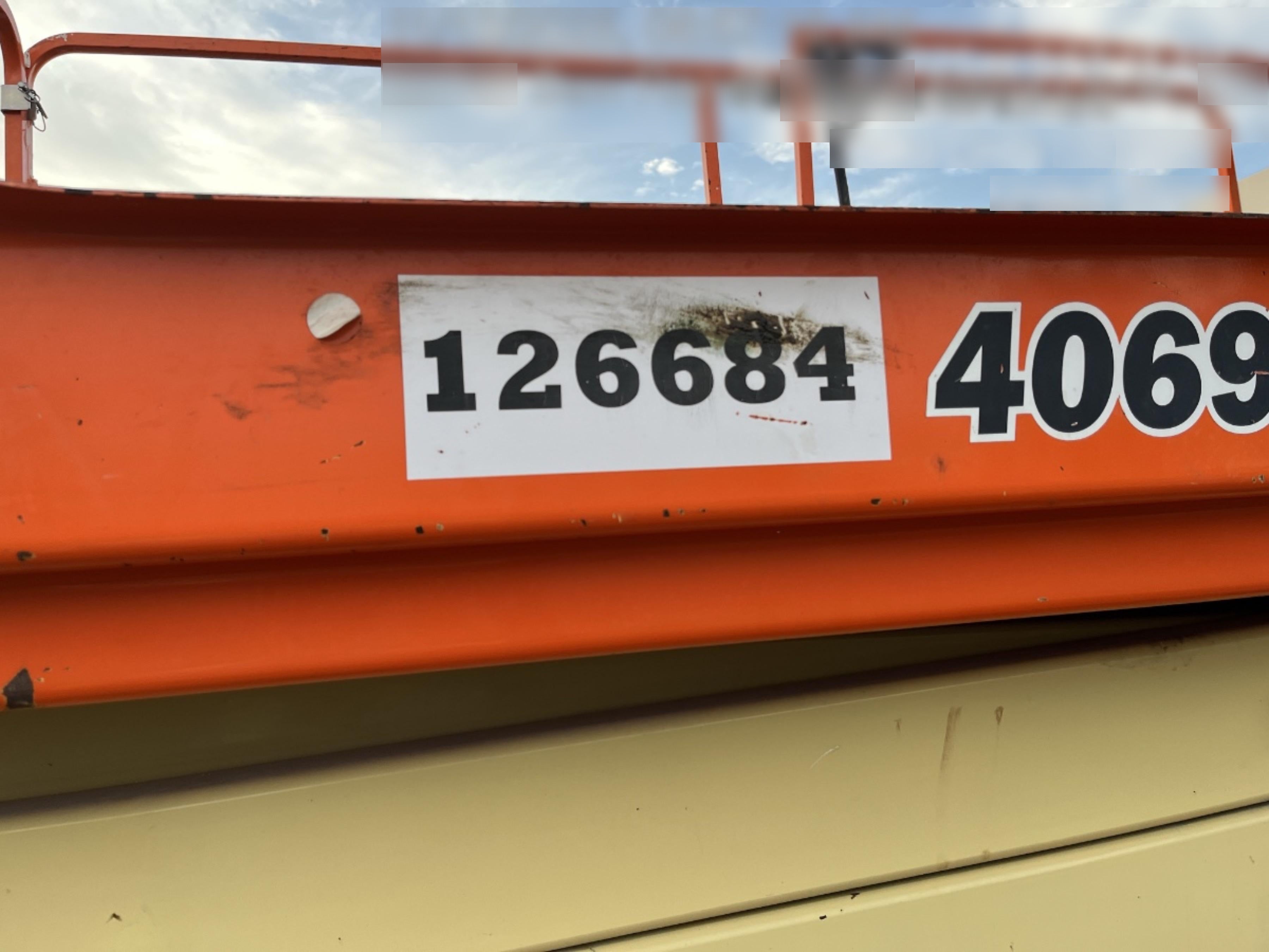 2021 JLG 4069LE