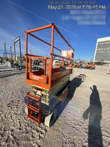 2022 JLG ES2632