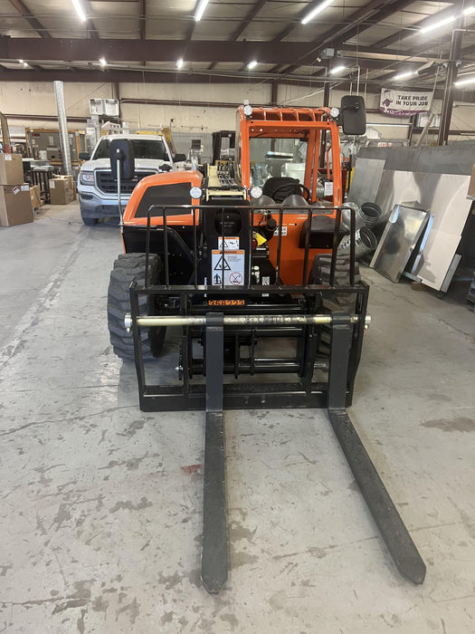 2023 JLG G5-18A