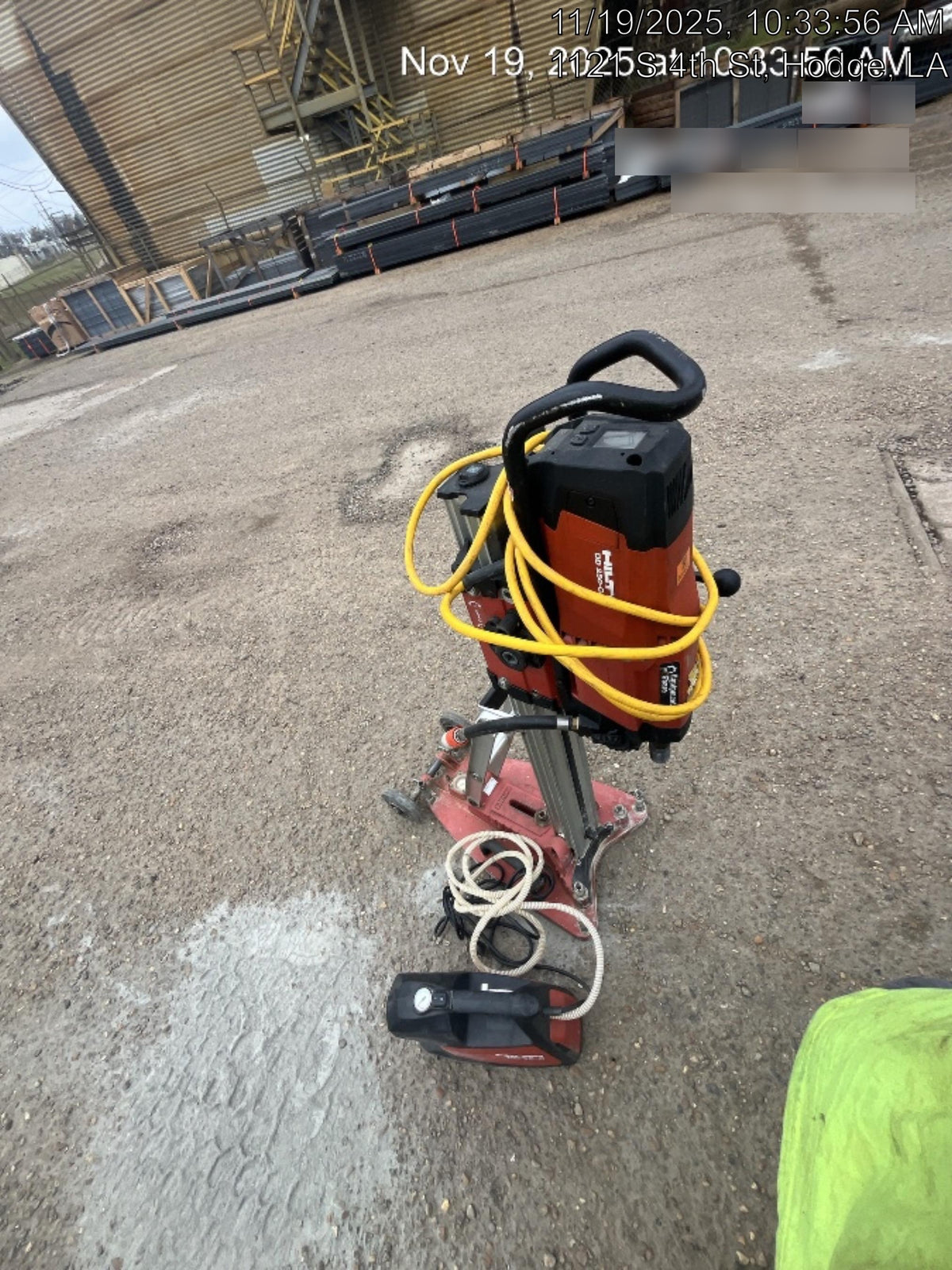2023 HILTI DD250E