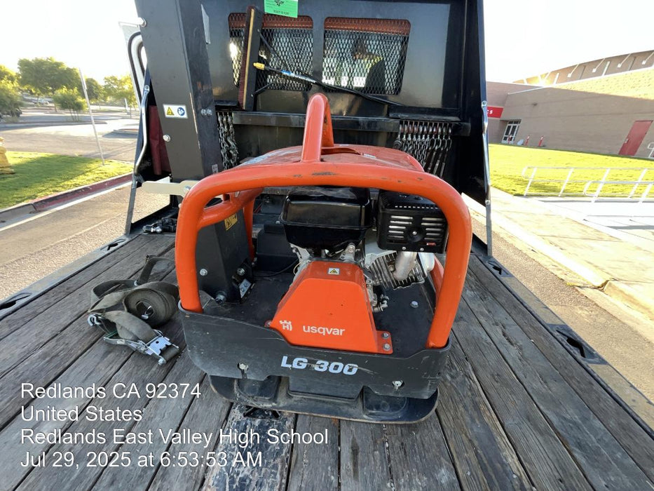 2024 HUSQVARNA LG300