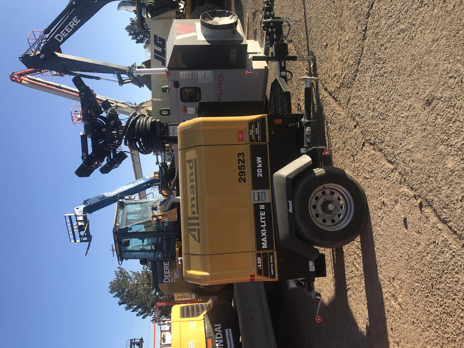 2019 Allmand MAXI-LITE II Allmand Maxi-Lite Pro II V 20 kW Light Tower w/Arctic Package, LED Light Package