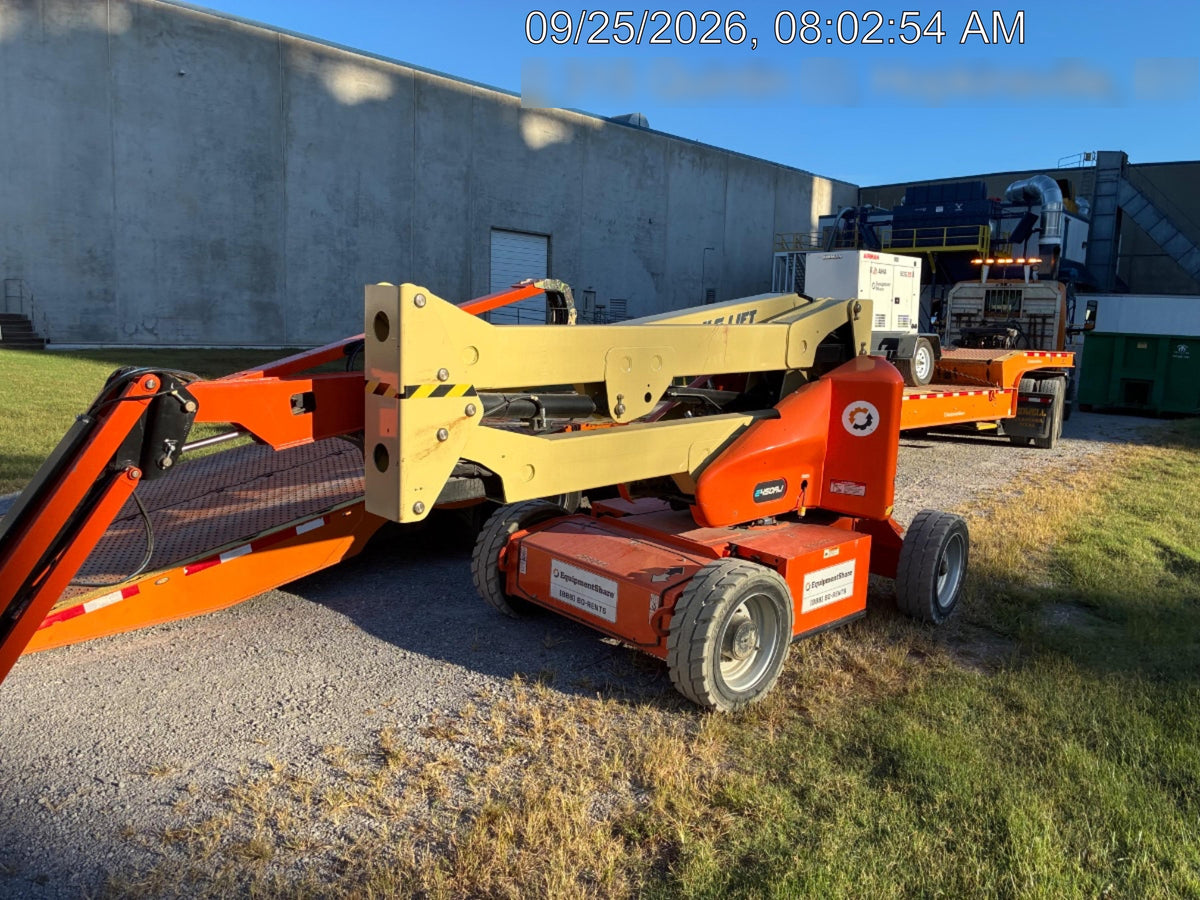 2022 JLG E450AJ