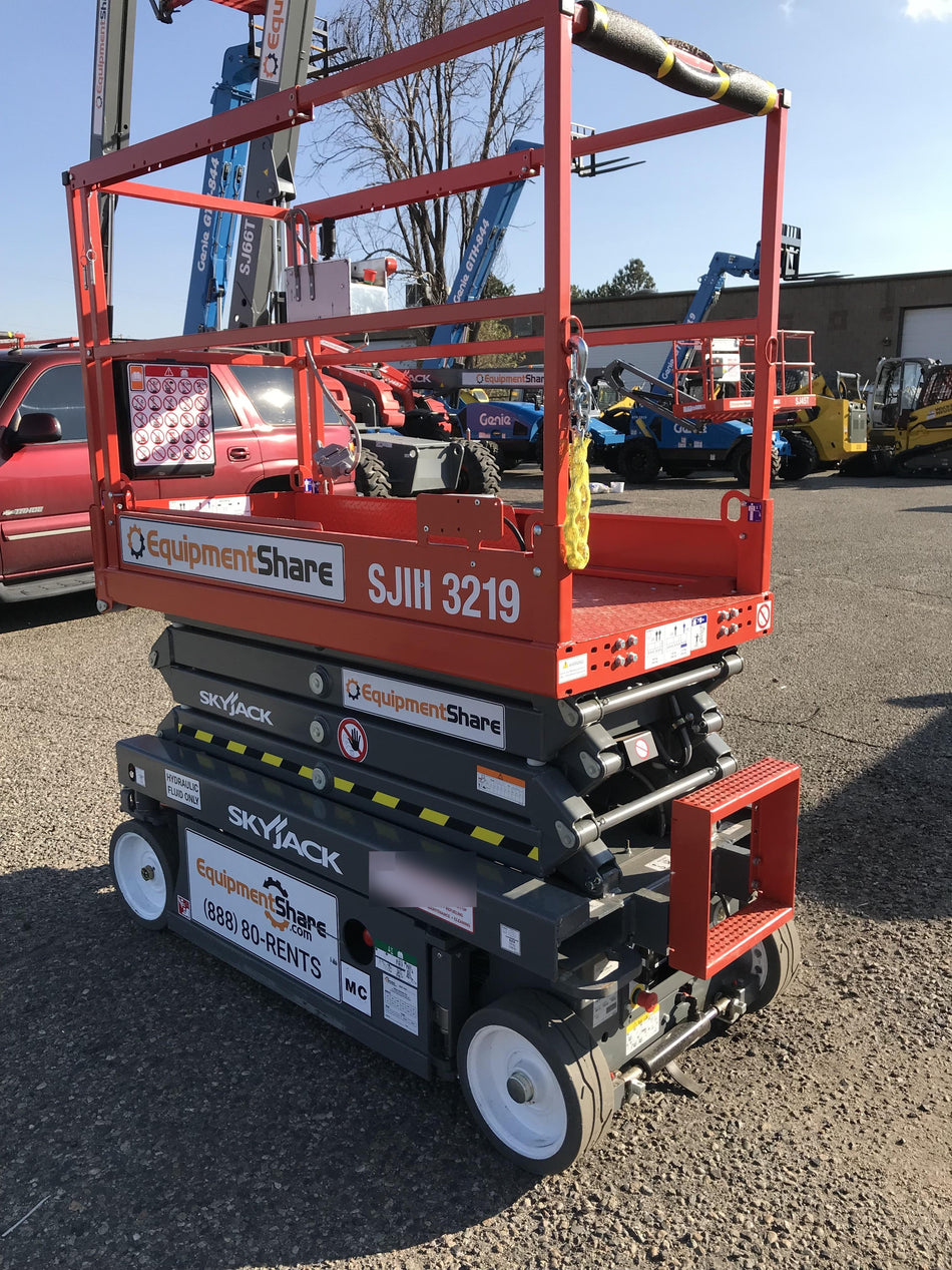 2018 SKYJACK SJIII-3219
