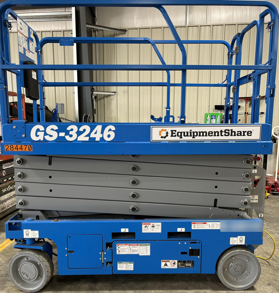 2022 GENIE GS-3246