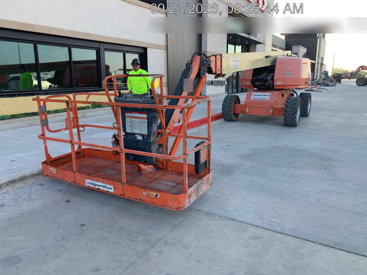 2019 JLG 660SJ