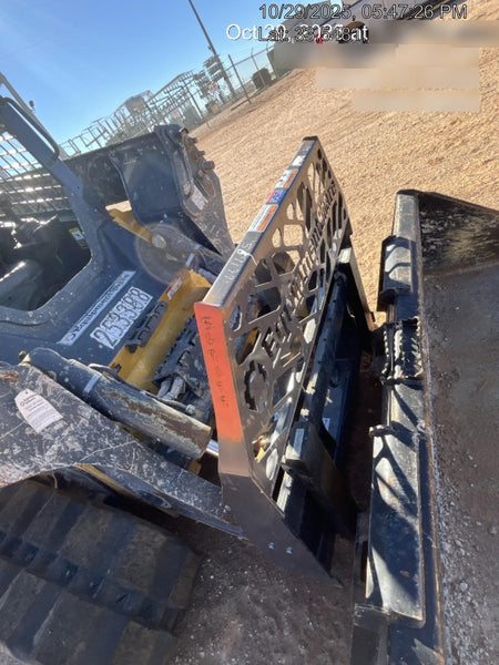2025 PALADIN 72" Skid Steer Forks