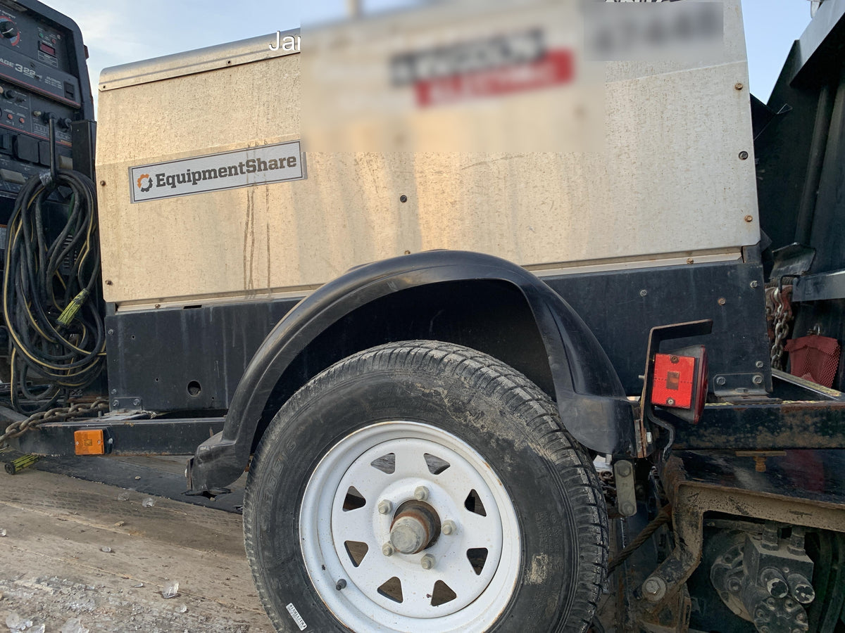 2019 Lincoln Electric Vantage 322 Ready-Pak 3, Two Wheel Trailer, Fender and Light Kit, Cable Rack