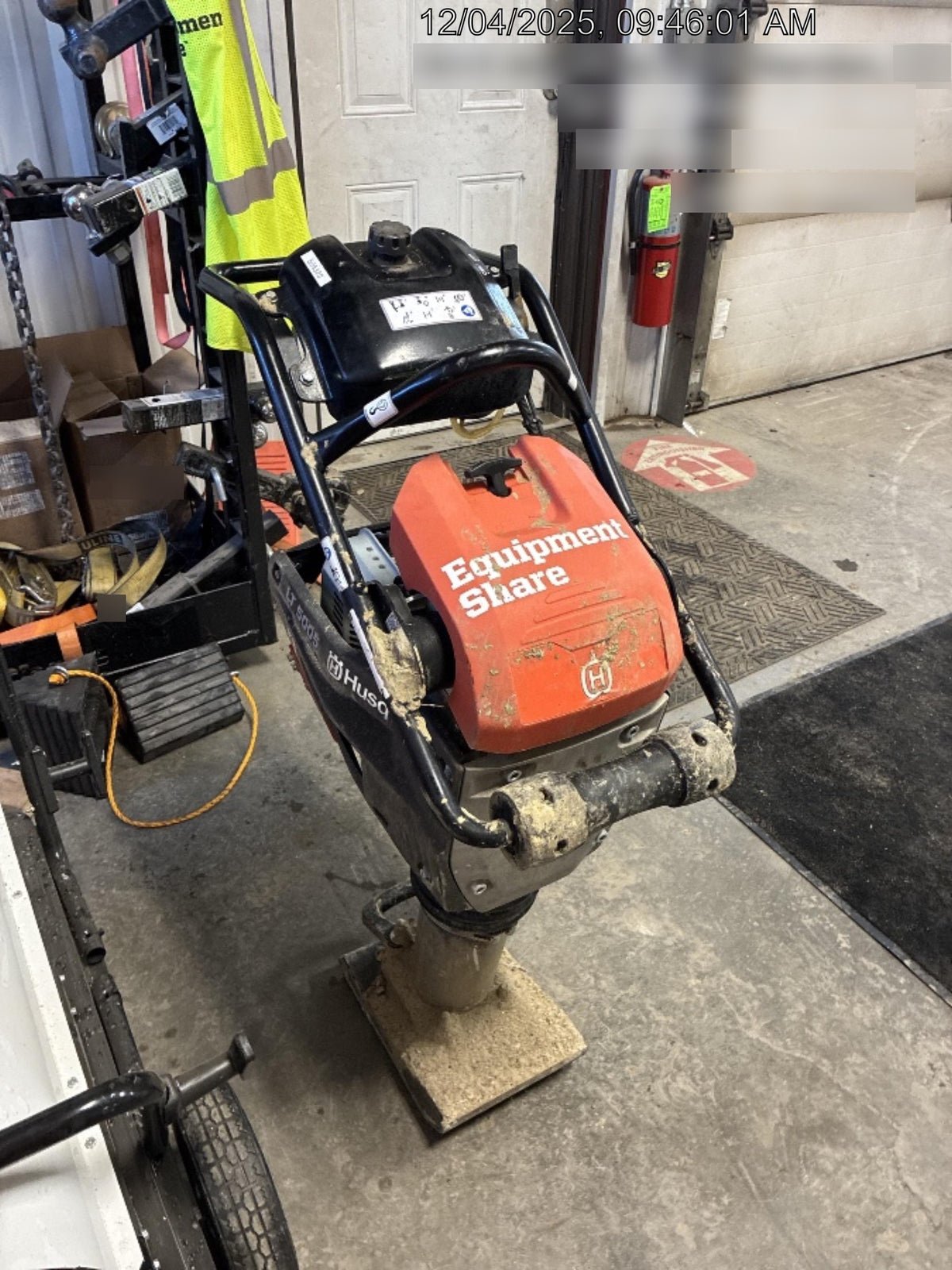 2025 HUSQVARNA LT5005