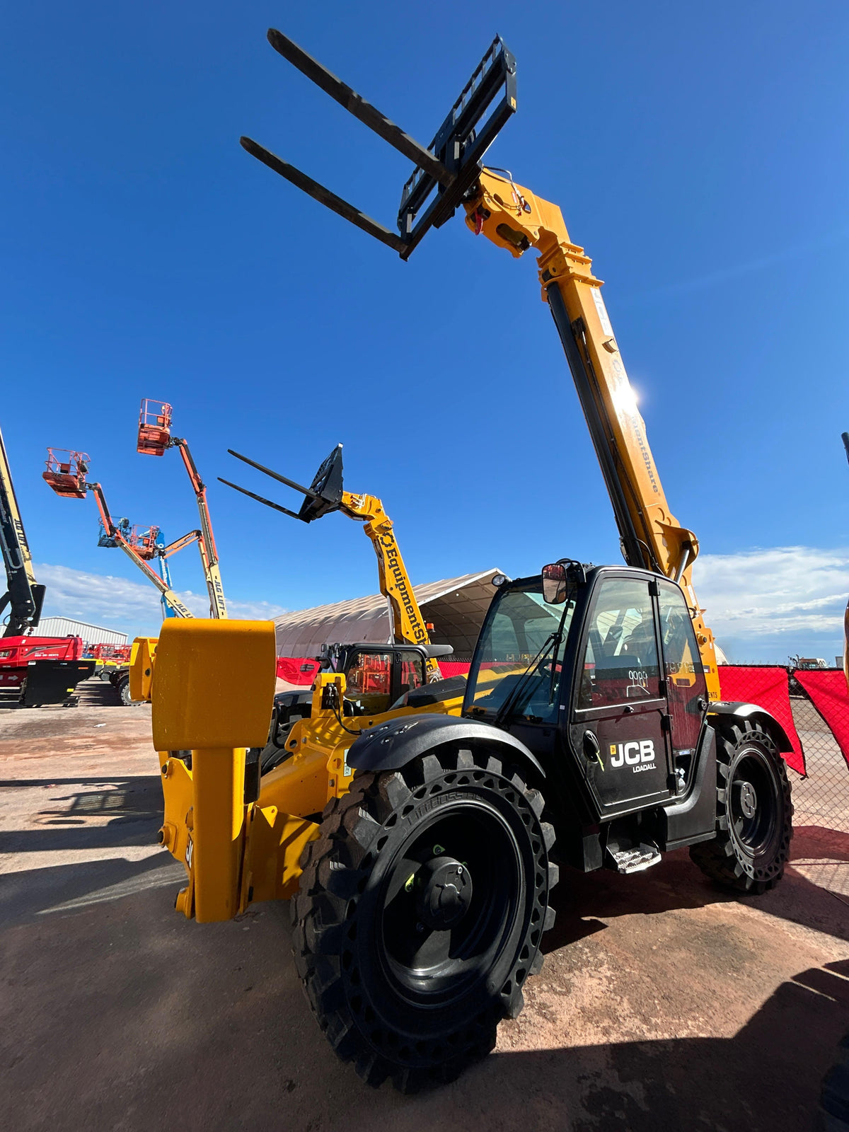 2026 JCB 514-56