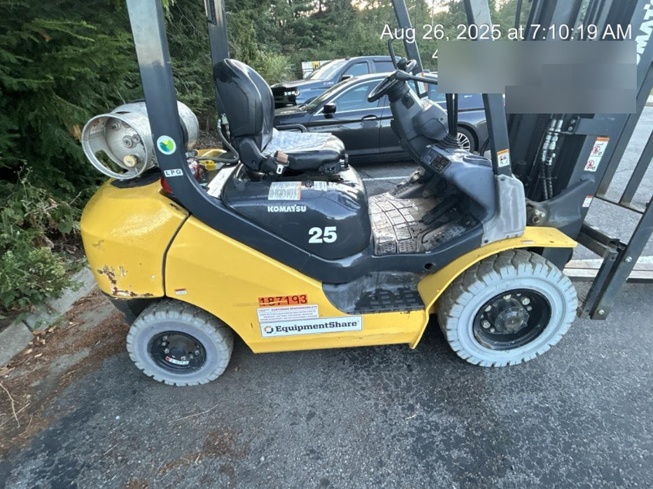 2021 KOMATSU FG25T-16