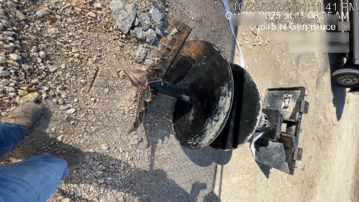 2023 AUGER TORQUE 3300-30