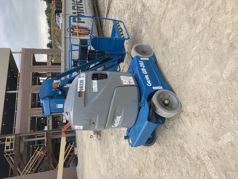 2020 GENIE GR-26J