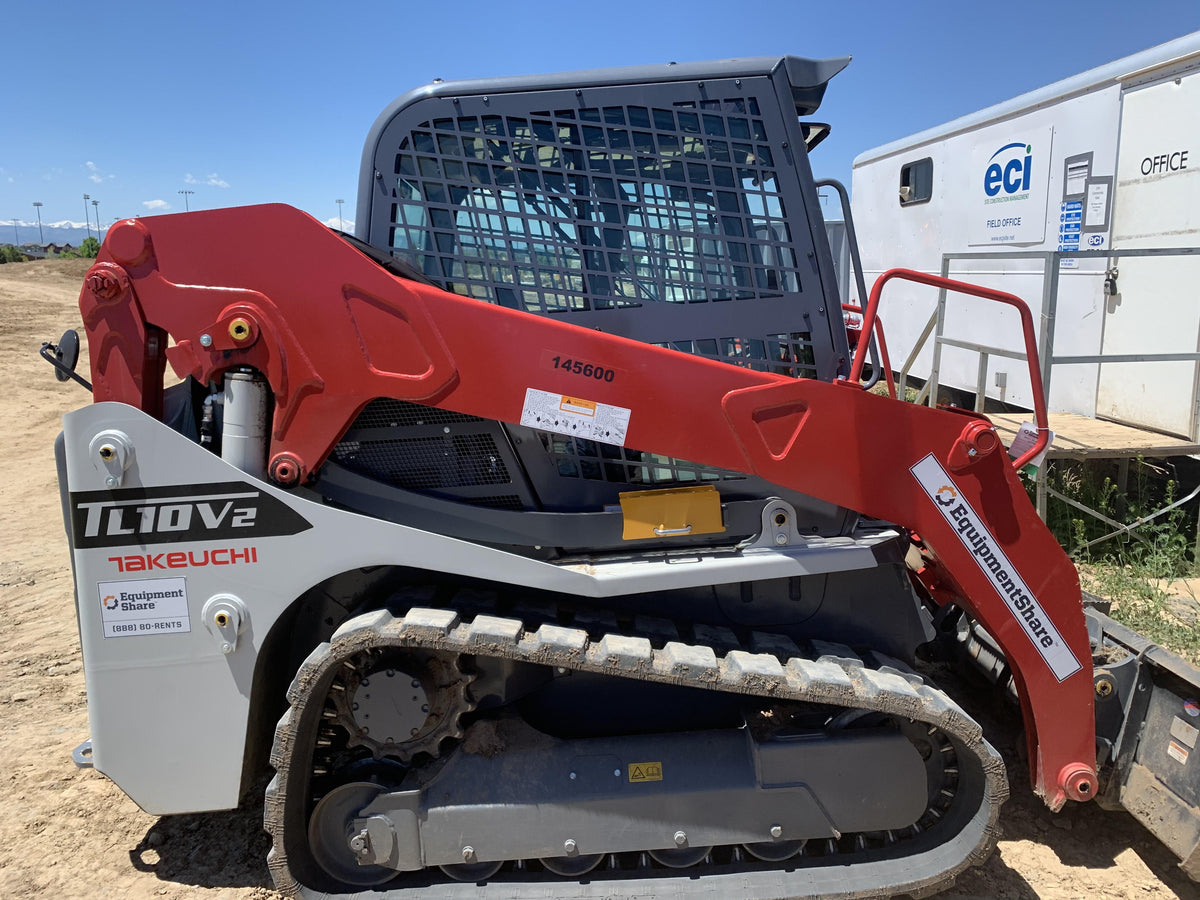 2021 TAKEUCHI TL10V2-CR