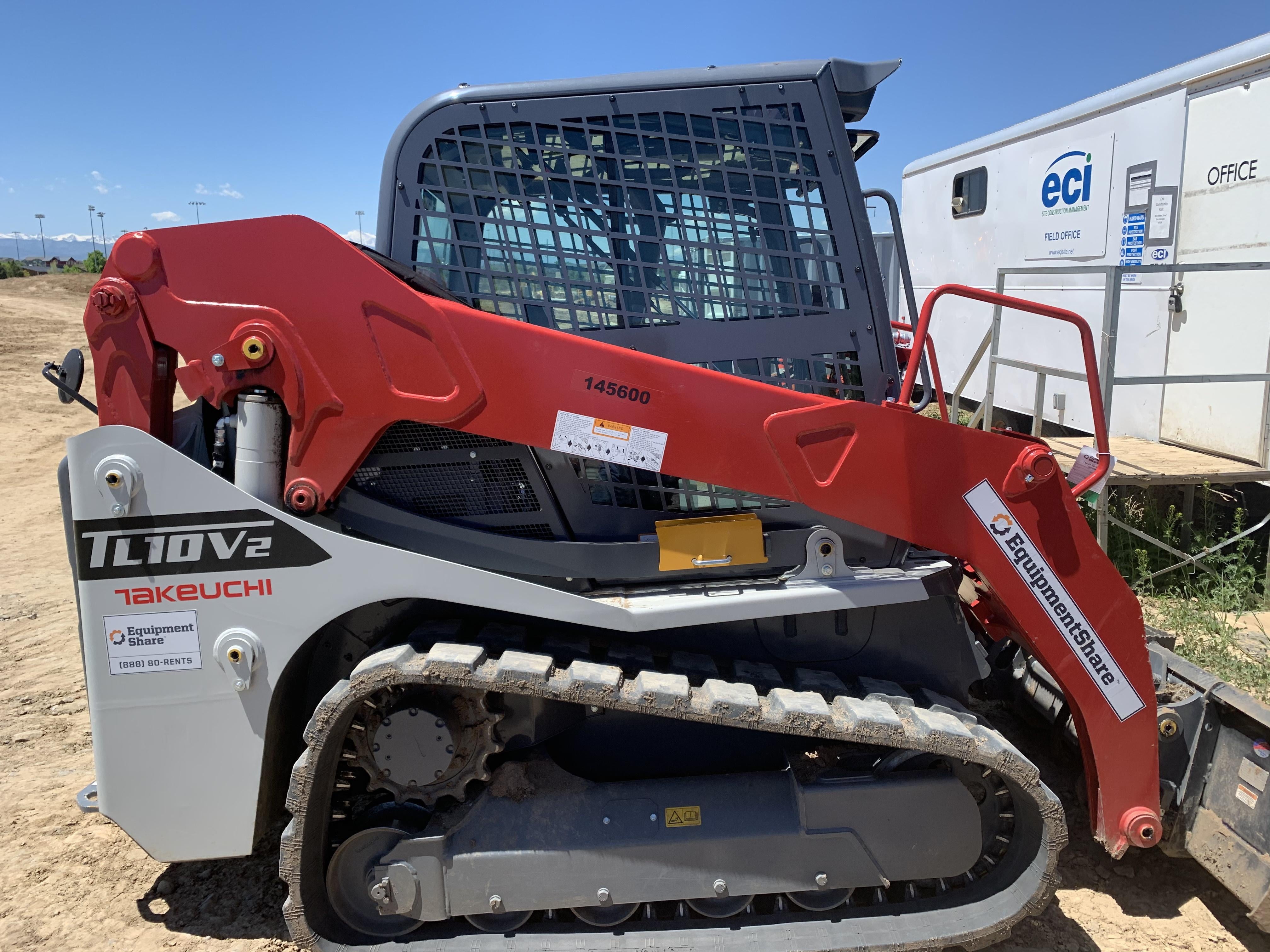 2021 TAKEUCHI TL10V2-CR