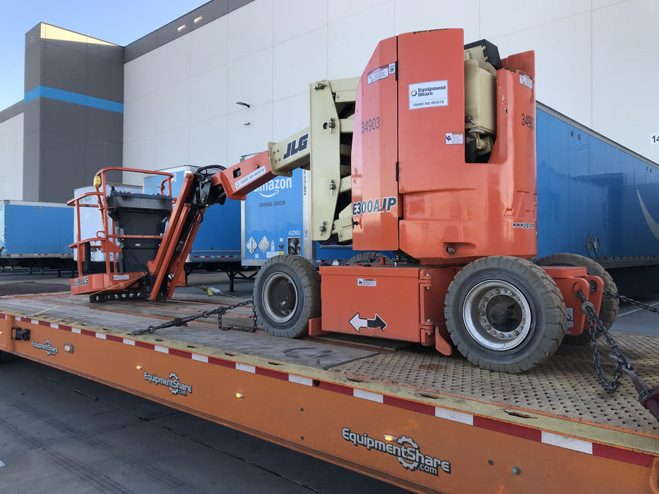 2019 JLG E300AJP