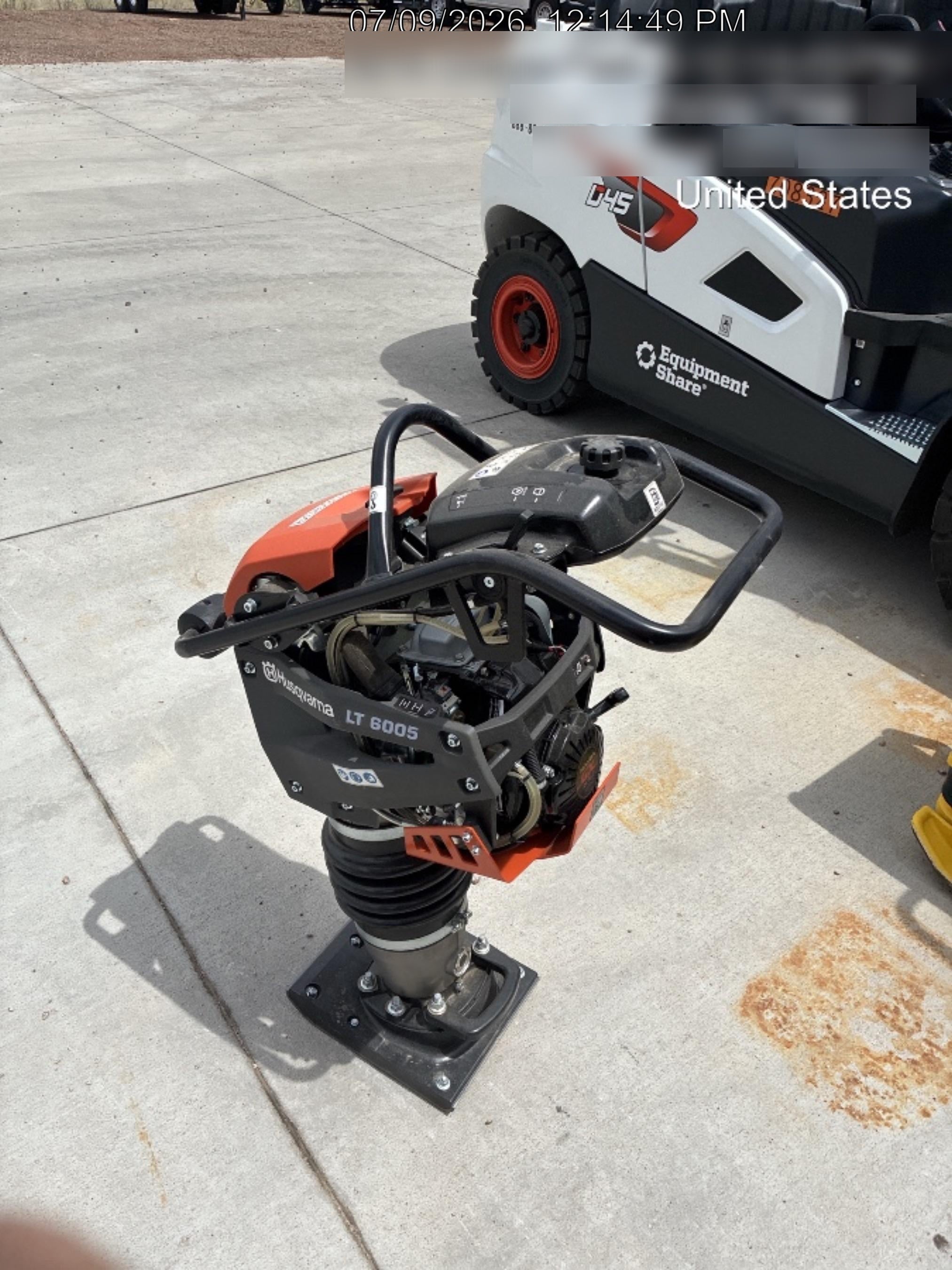 2025 HUSQVARNA LT6005