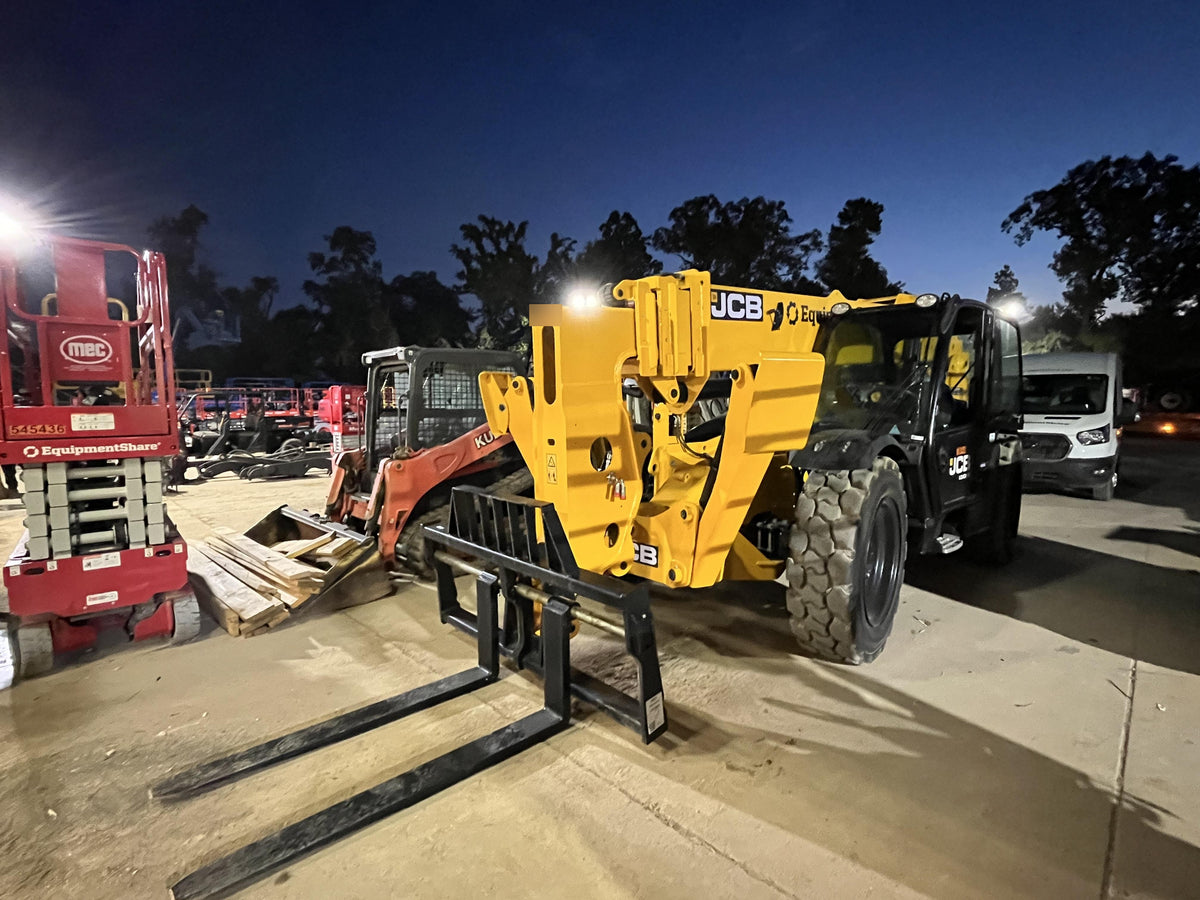 2026 JCB 512-56