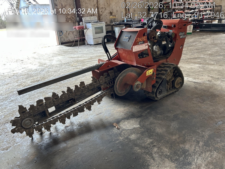 2020 DITCH WITCH C24XA