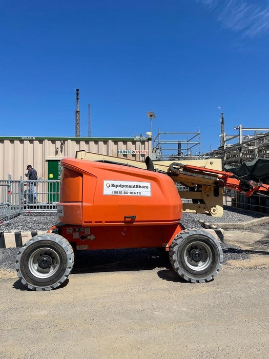 2019 JLG 450AJ