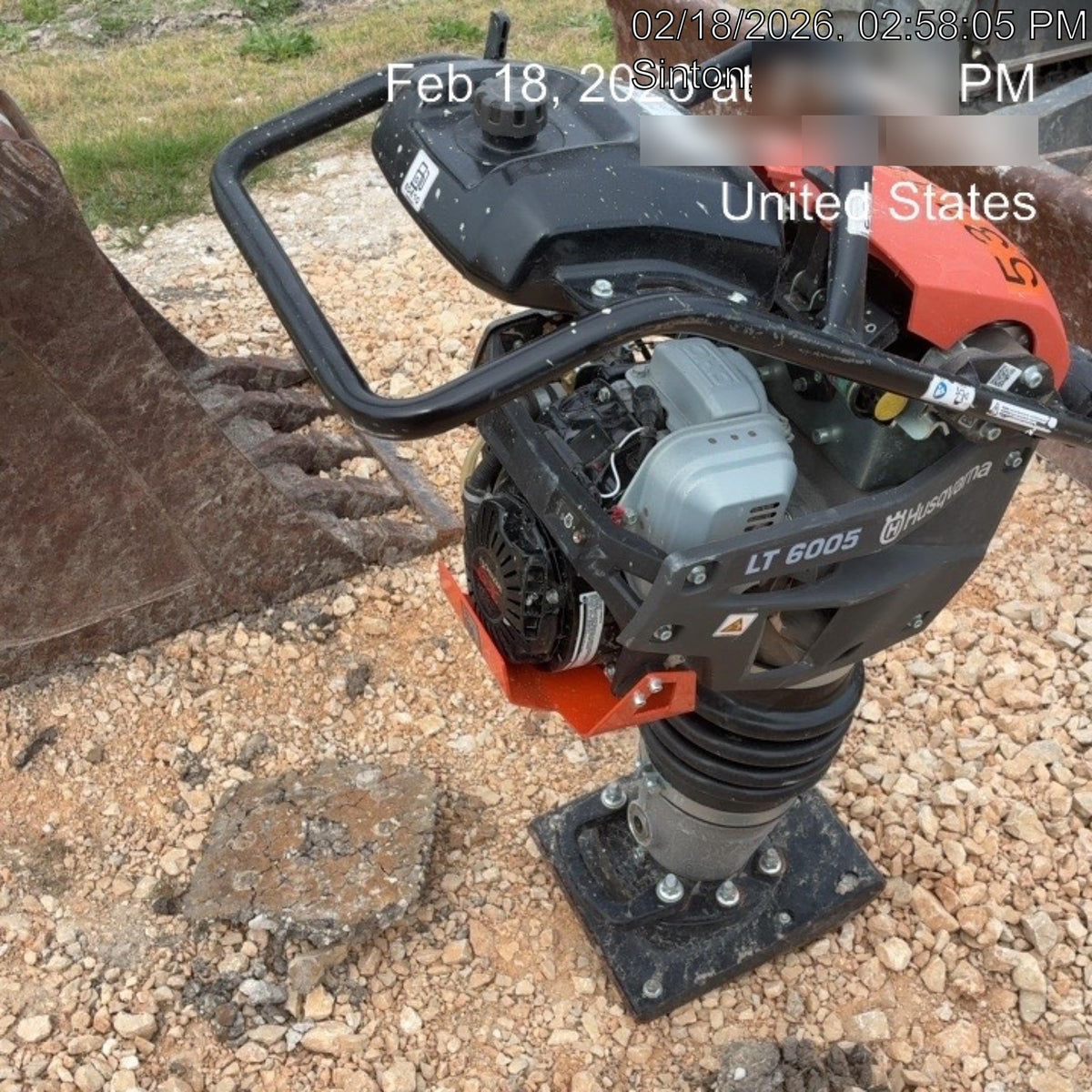 2025 HUSQVARNA LT6005