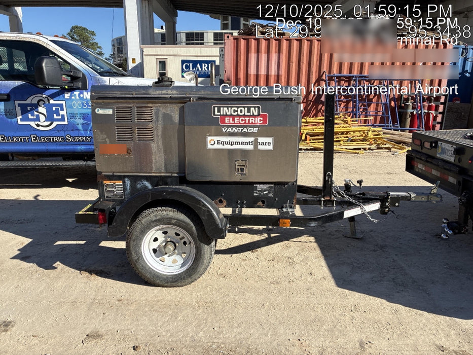 2019 Lincoln Electric Vantage 322 Welder Ready-Pak 3, Two wheel trailer, Fender and Light kit, Cable Rack
