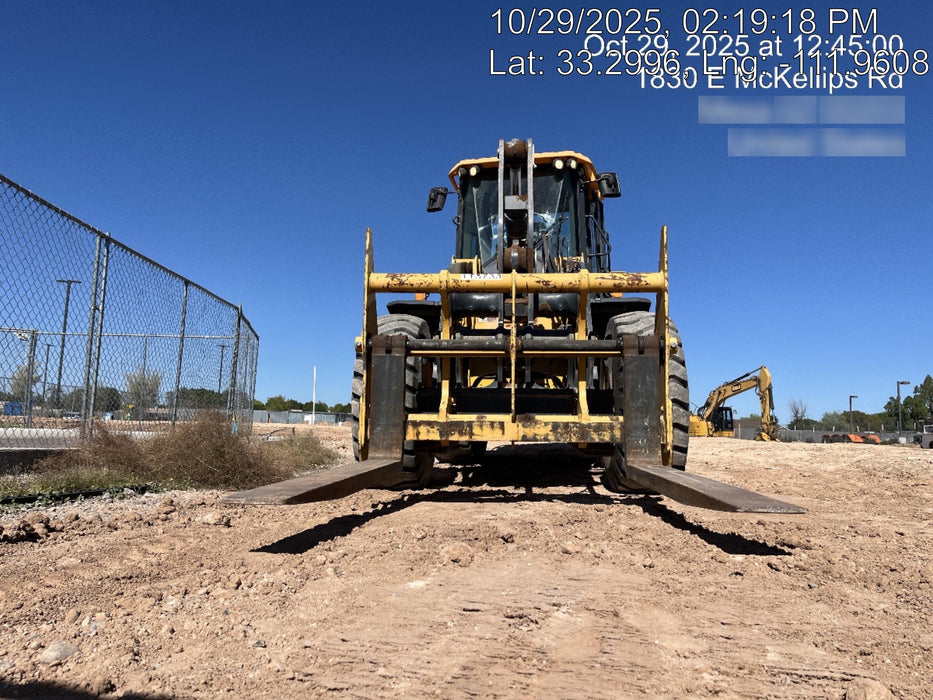 2020 JOHN DEERE 96" Loader Fork Carriage - John Deere