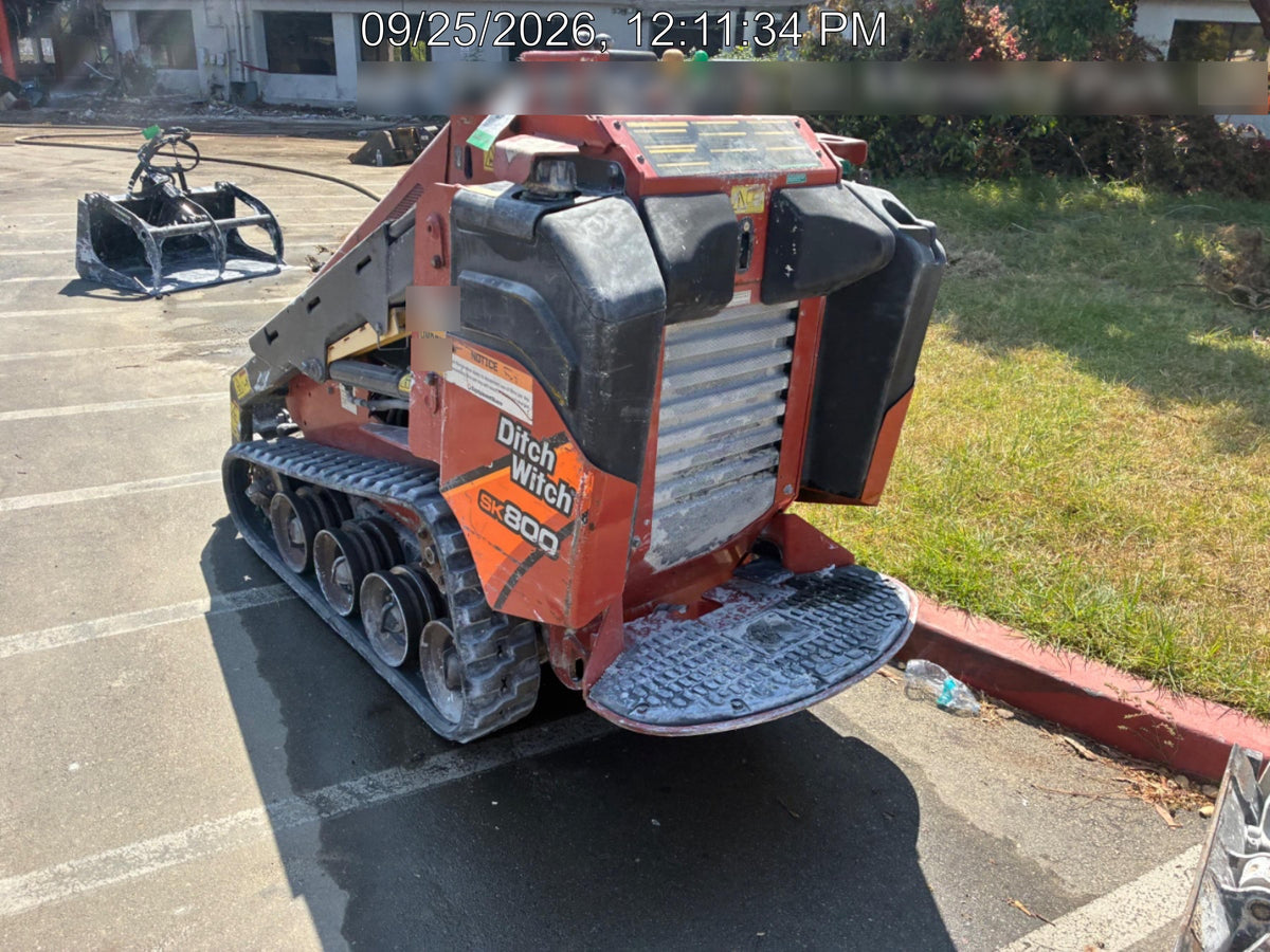 2019 DITCH WITCH SK800A
