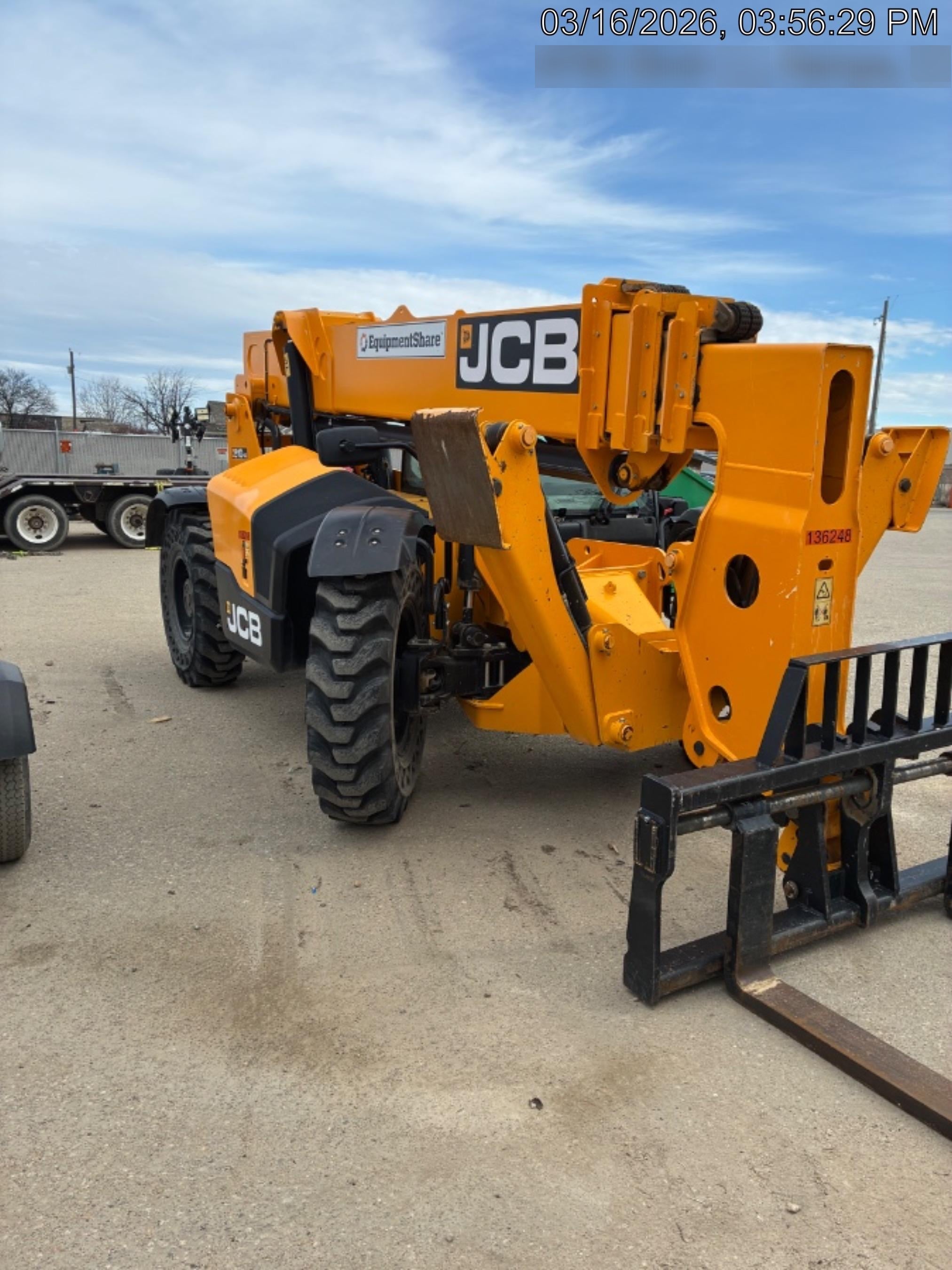 2021 JCB 510-56