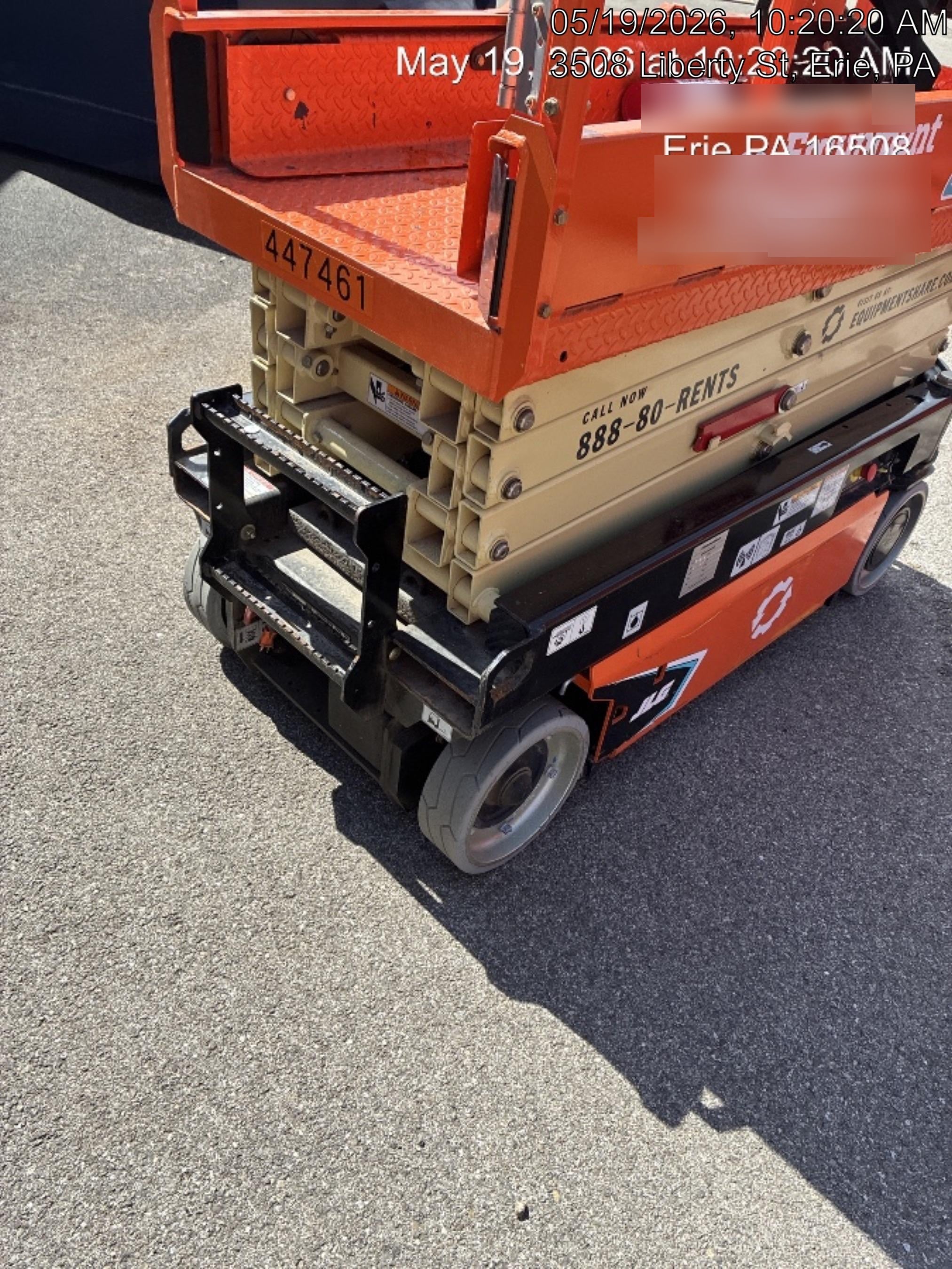 2024 JLG ES1932