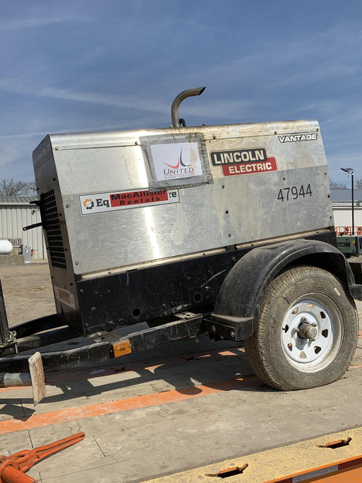 2019 Lincoln Electric Vantage 322 Ready-Pak 3, Two Wheel Trailer, Fender and Light Kit, Cable Rack